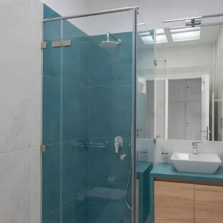 Amazing Location - 2 Min From Acropolis Athen